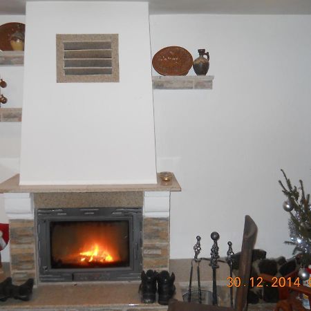Apartamento La Curtea Argeseana Valea Iasului Exterior foto