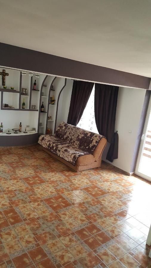 Apartamento La Curtea Argeseana Valea Iasului Exterior foto